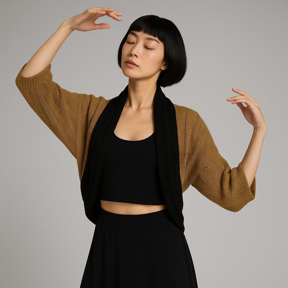 Cropped Open-Front Knit Cardigan in Camel